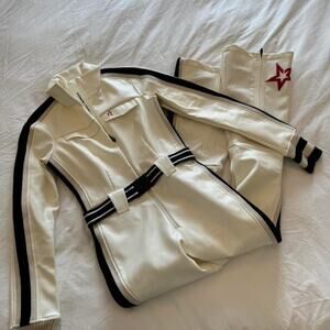 White and black perfect moment ski suit